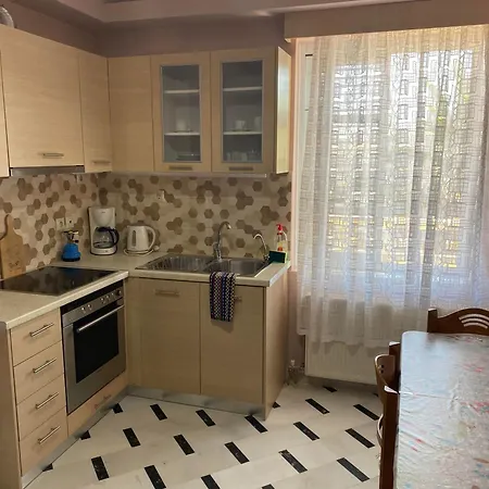 Eliza Apartment *