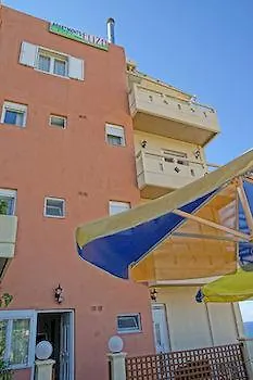 Eliza Apartment